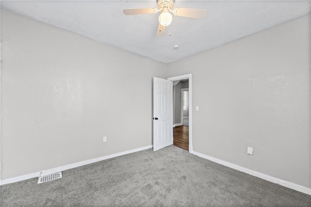 4607 Olive Street — photo 20
