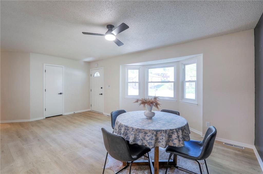 8721 N Campbell Street — photo 4