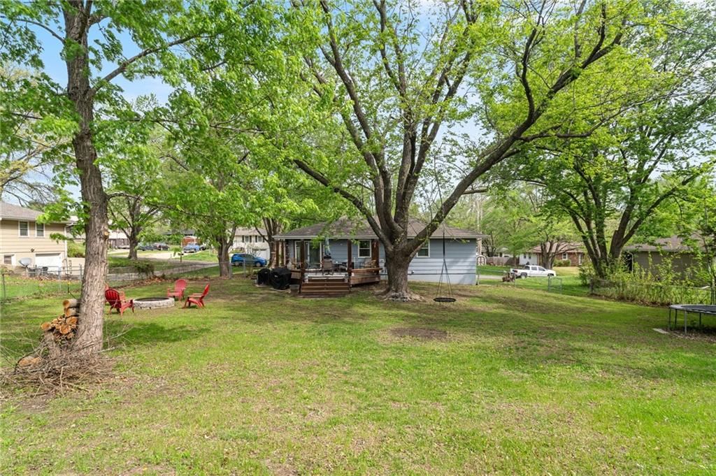 329 Lincoln Drive — photo 20