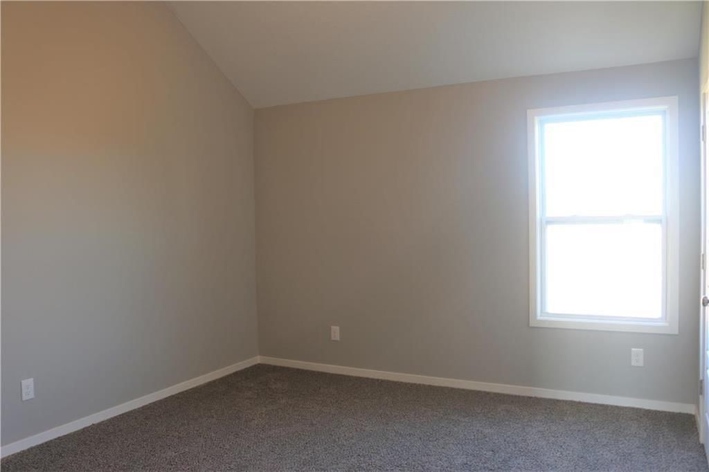 2259 W Elm Street — photo 20