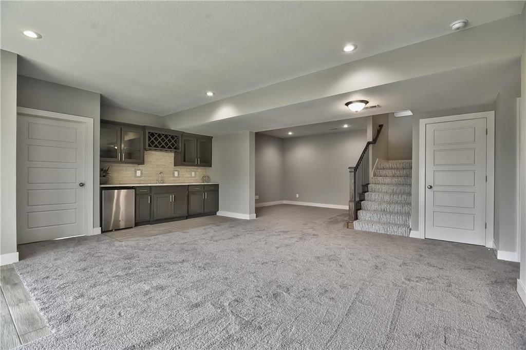 2350 Wabash Street — photo 41