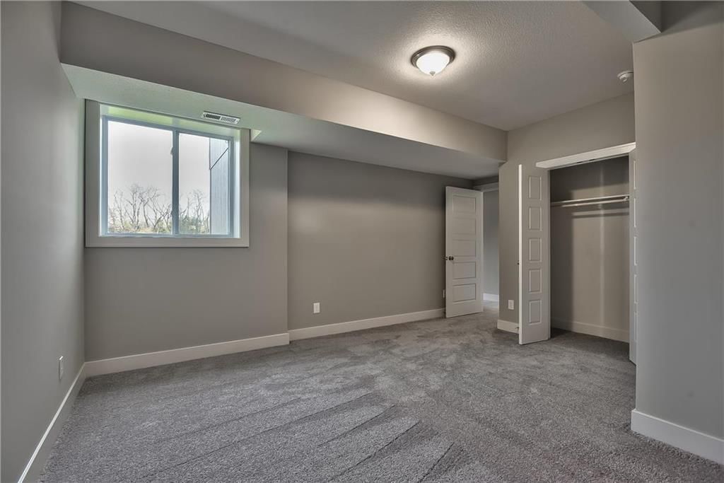 2284 Wabash Street — photo 46