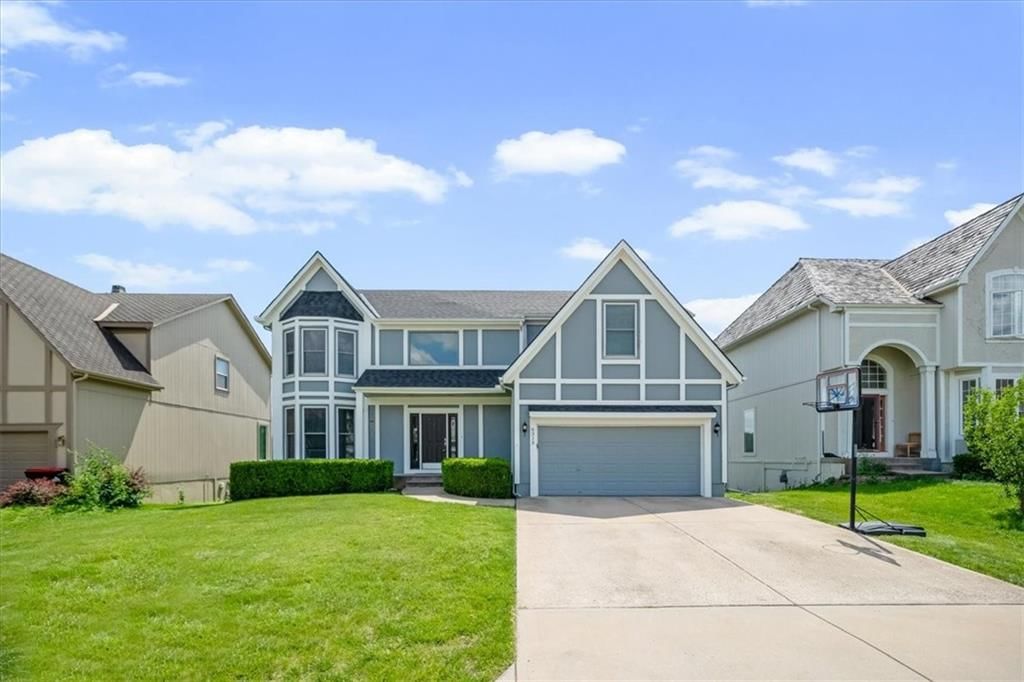 6315 W 147th Terrace, Overland Park, KS