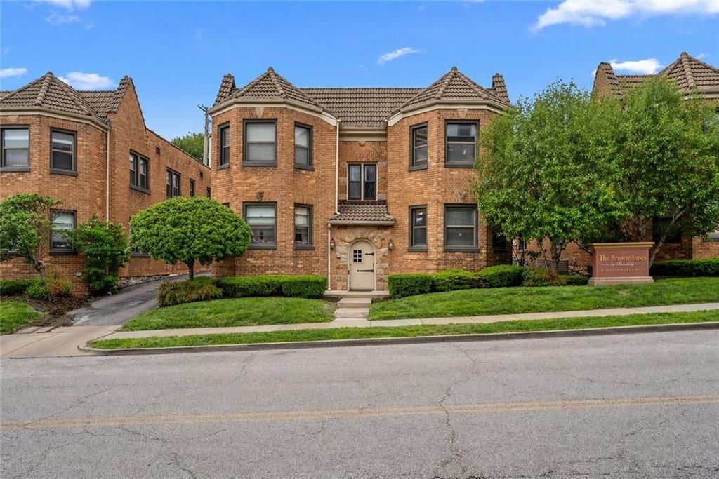 4508 Broadway Street, Kansas City, MO