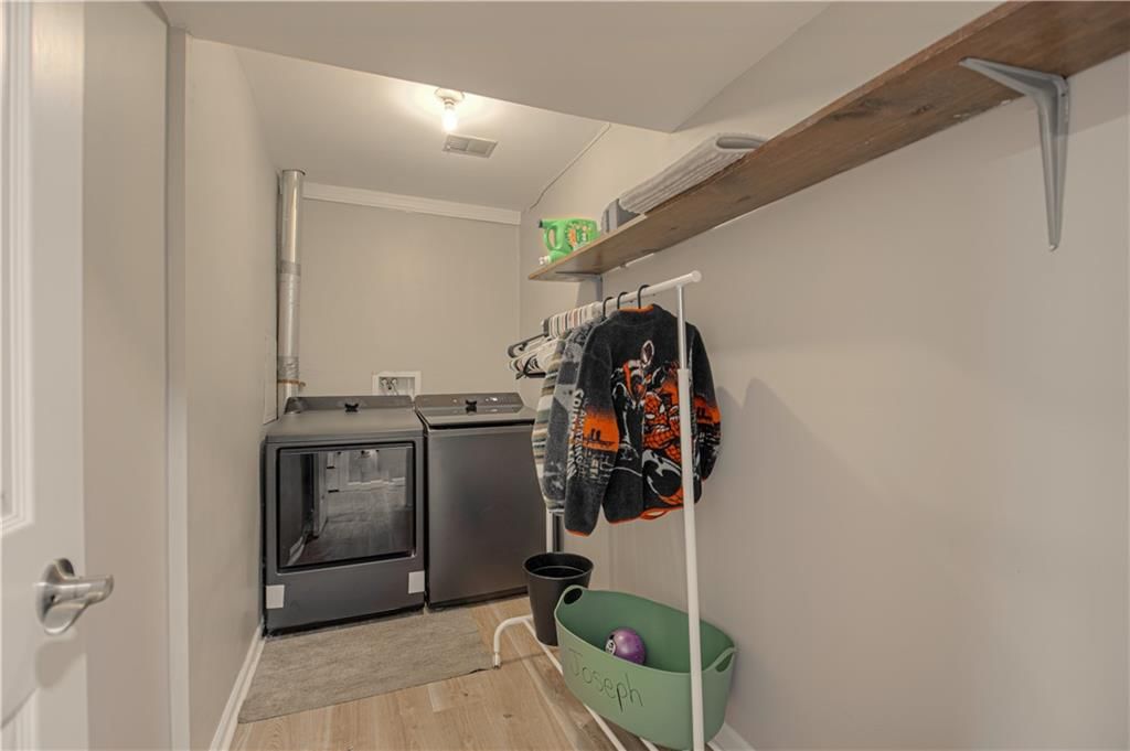 5801 W 164th Street — photo 32