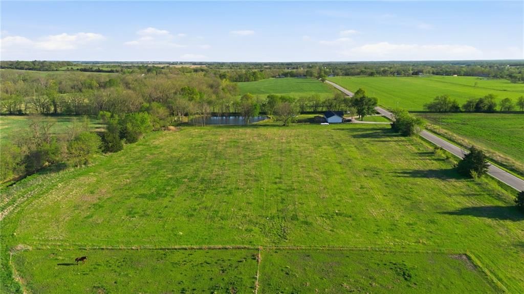 Block Road, Paola, KS