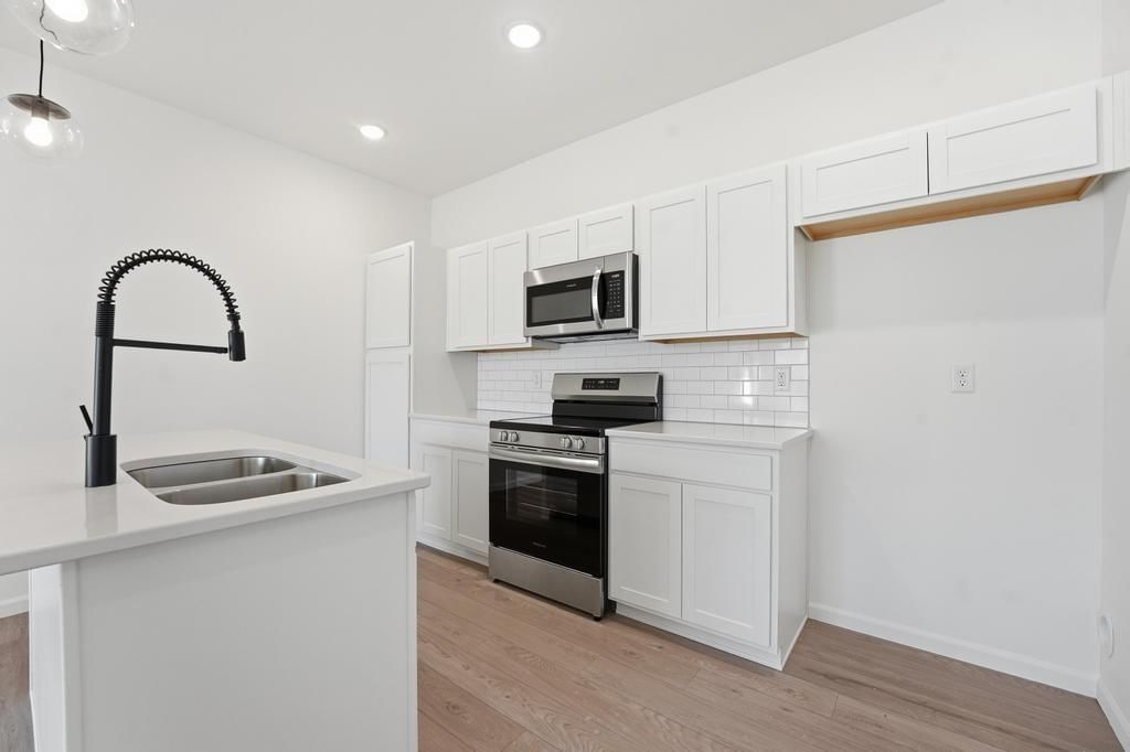 12403 S Acacia Drive — photo 4