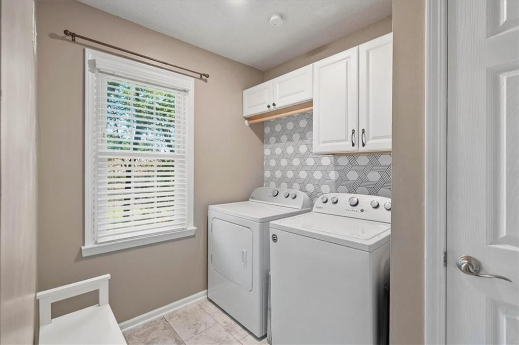 7816 W 115th Street — photo 13