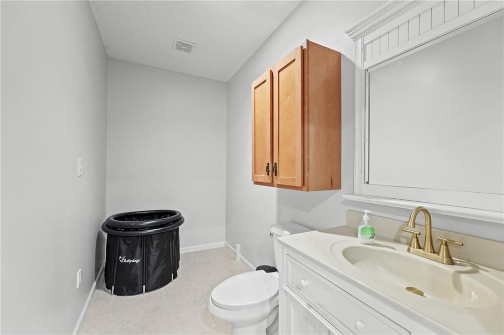 3320 N 128th Street — photo 46