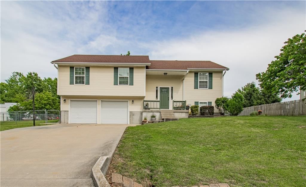 139 SE 621 Road, Warrensburg