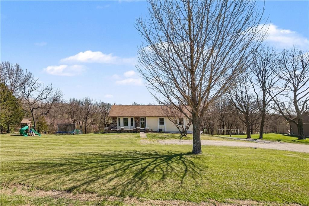 6721 SE Isley Drive — photo 3