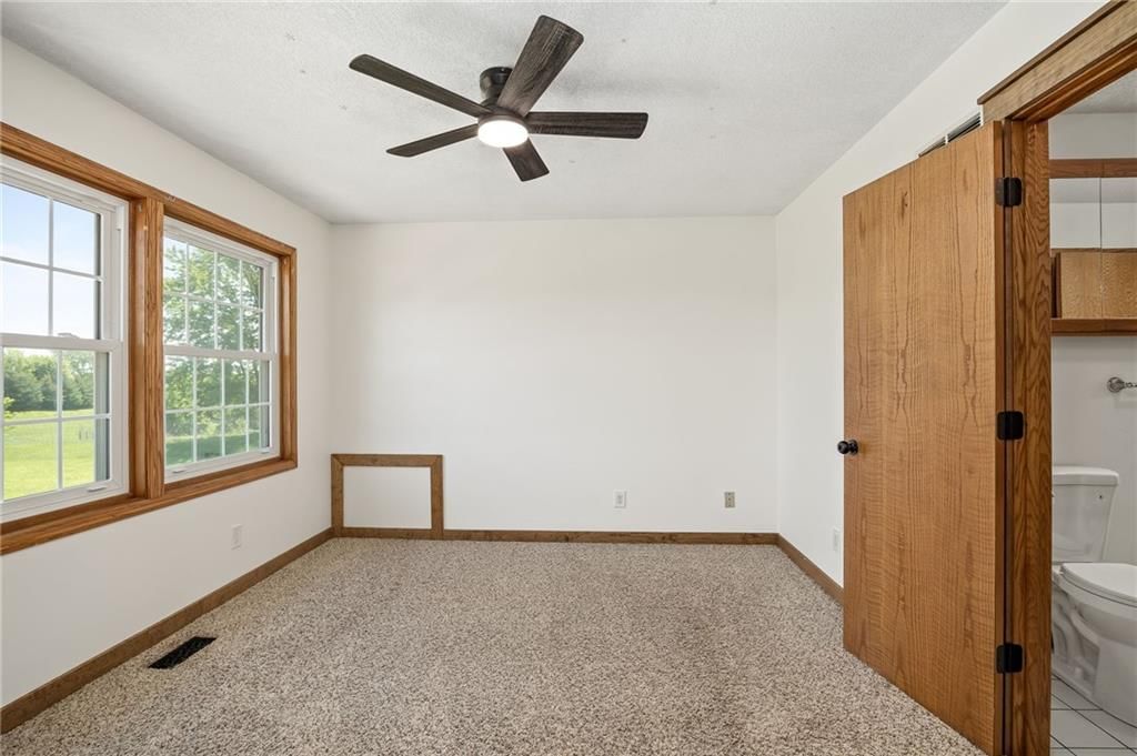 3111 SW Lane Road — photo 32