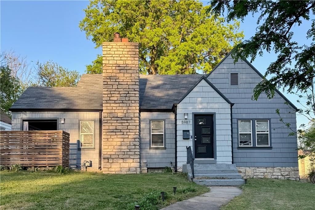 5987 Paseo Boulevard, Kansas City, MO