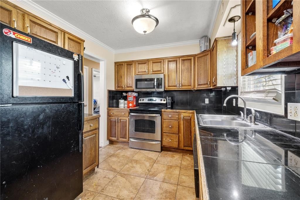 803 NW N Summit Circle — photo 5