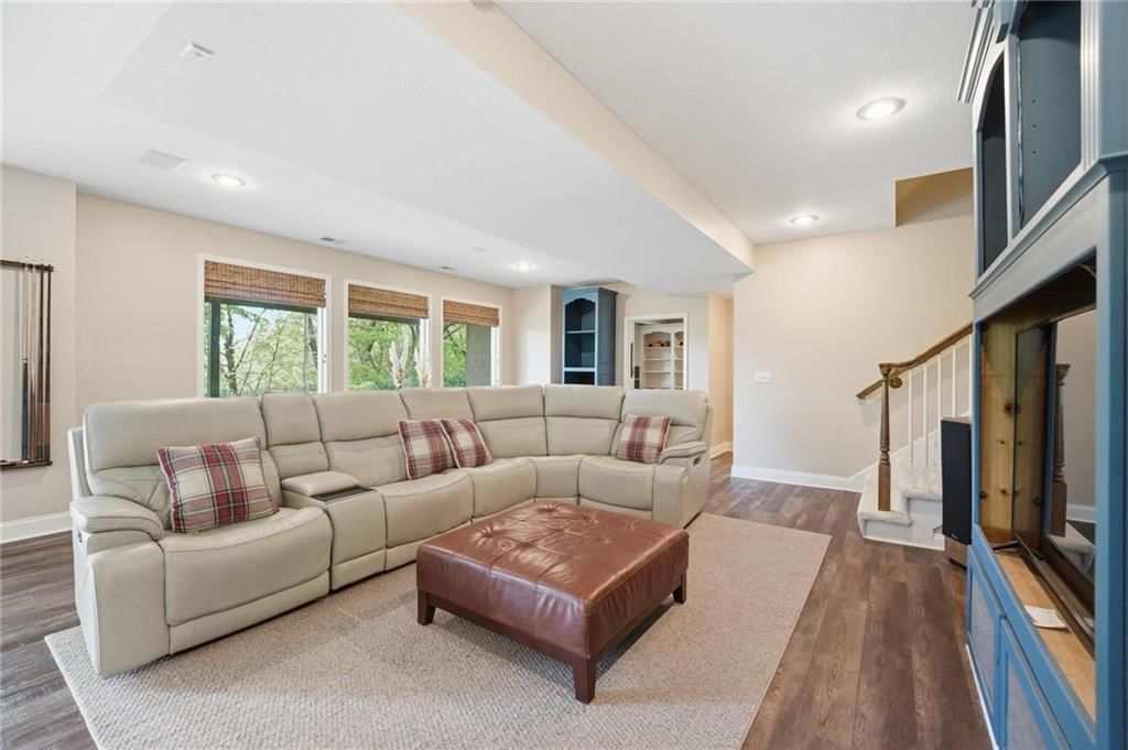 15430 Iron Horse Circle — photo 55