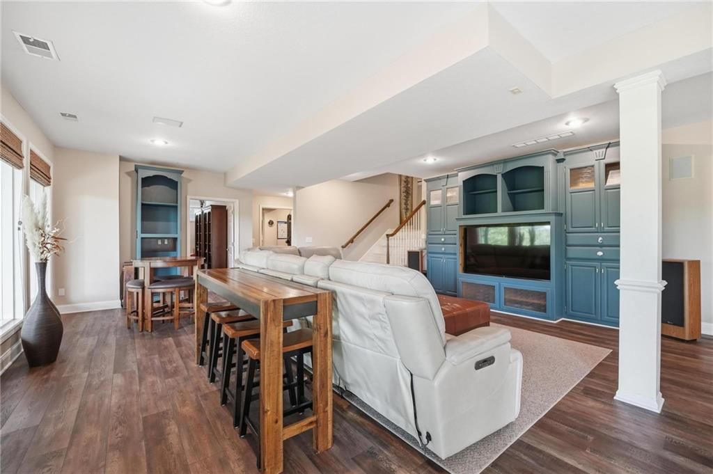 15430 Iron Horse Circle — photo 56