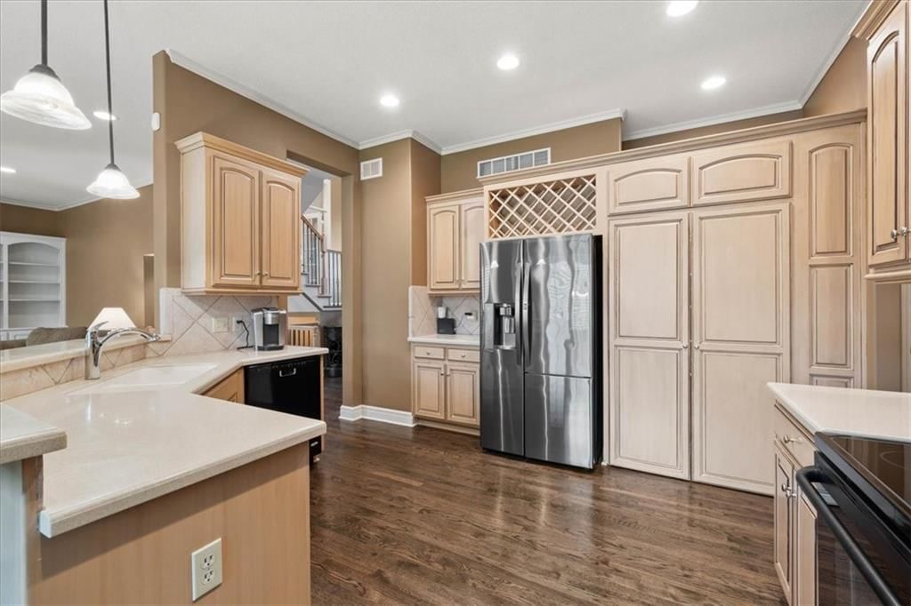 14961 S Glen Eyrie Street — photo 12