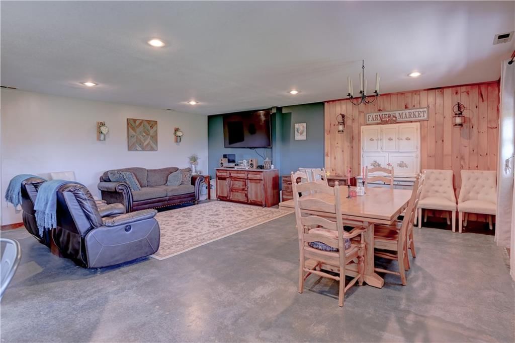 11683 Highway FF — photo 5