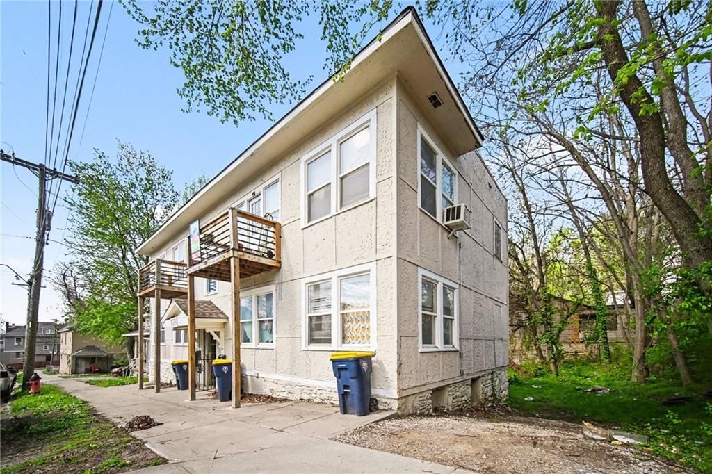 912 Bales Avenue — photo 4