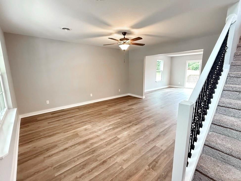 1807 S Elm Street — photo 4