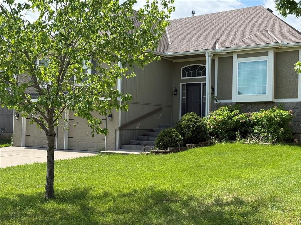 1052 Wyndham Drive — photo 3