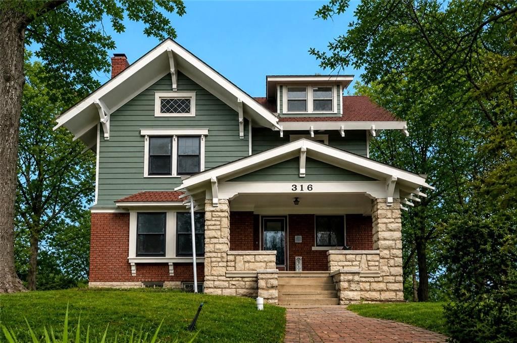 316 E Doniphan Street, Liberty, MO