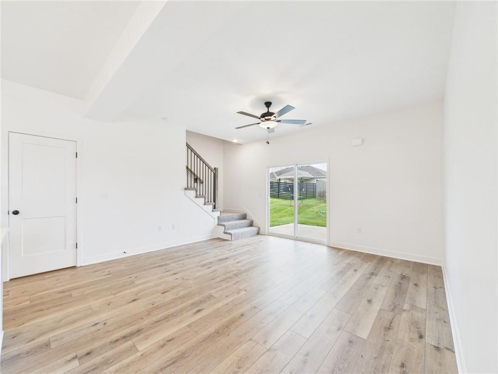 708 Mahogany Court — photo 8
