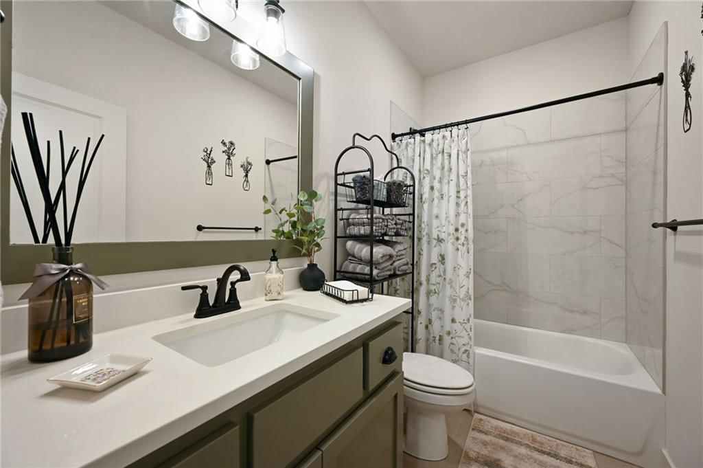 1814 Woodward Circle — photo 16
