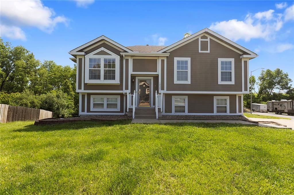 10527 N Ditman Avenue, Kansas City, MO