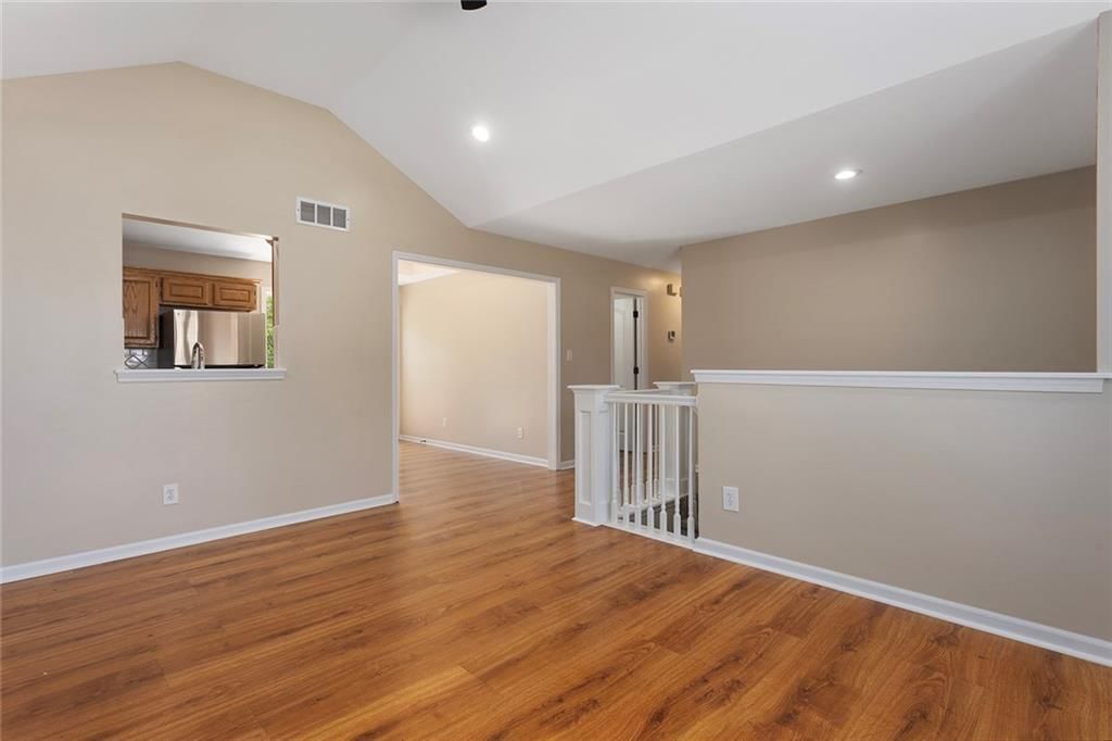 10527 N Ditman Avenue — photo 6