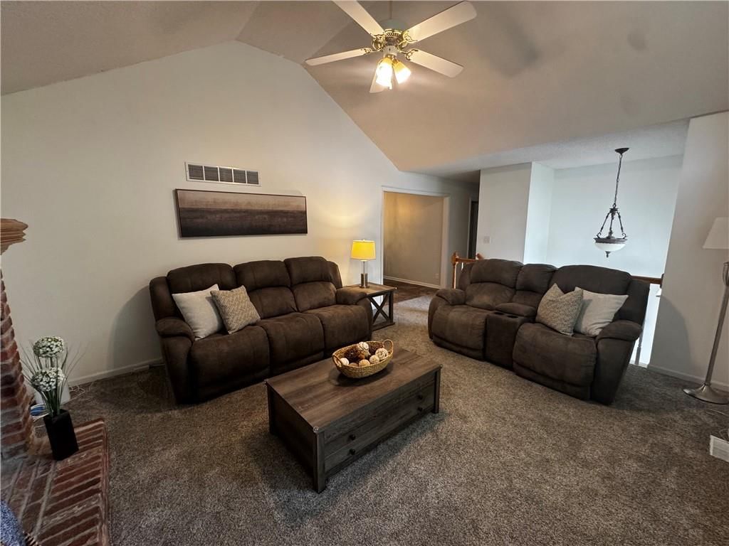 301 Porter Drive — photo 5