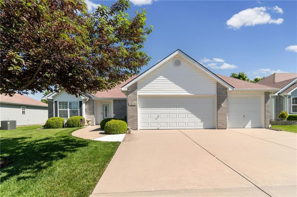 1016 Carlisle Drive, Raymore, MO