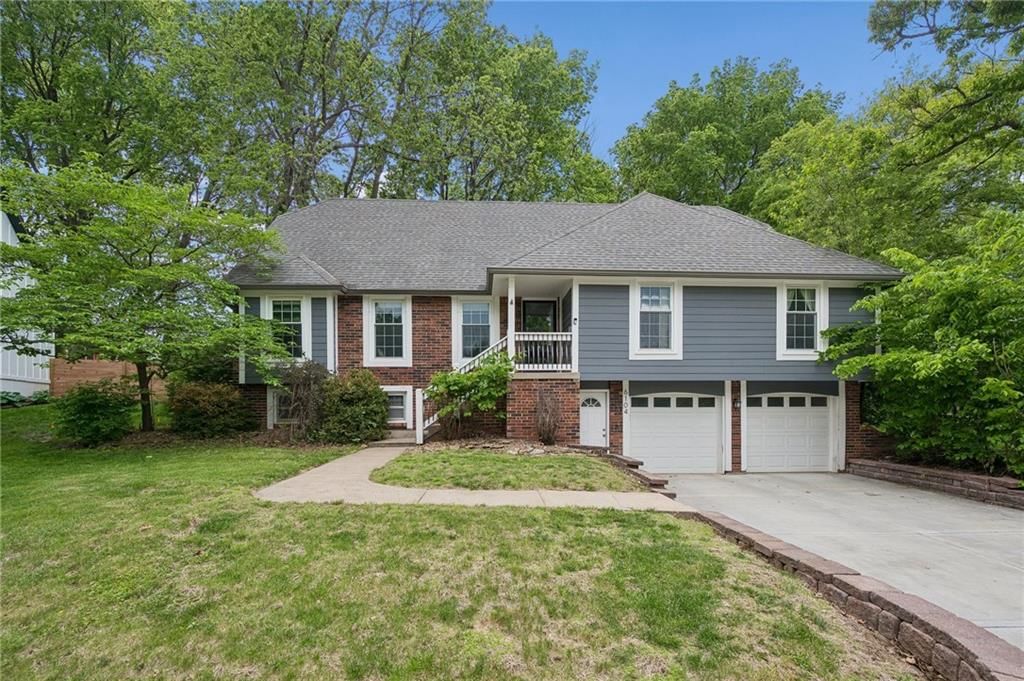 6104 Albervan Street, Shawnee, KS