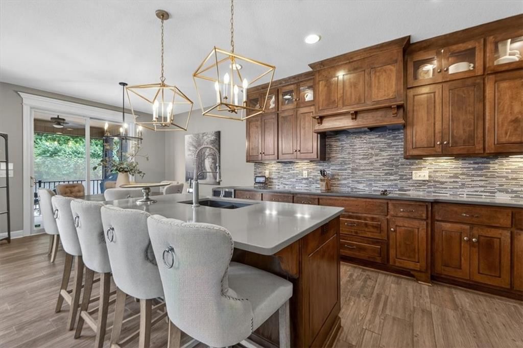 1301 NE TIMBERLINE Court — photo 17