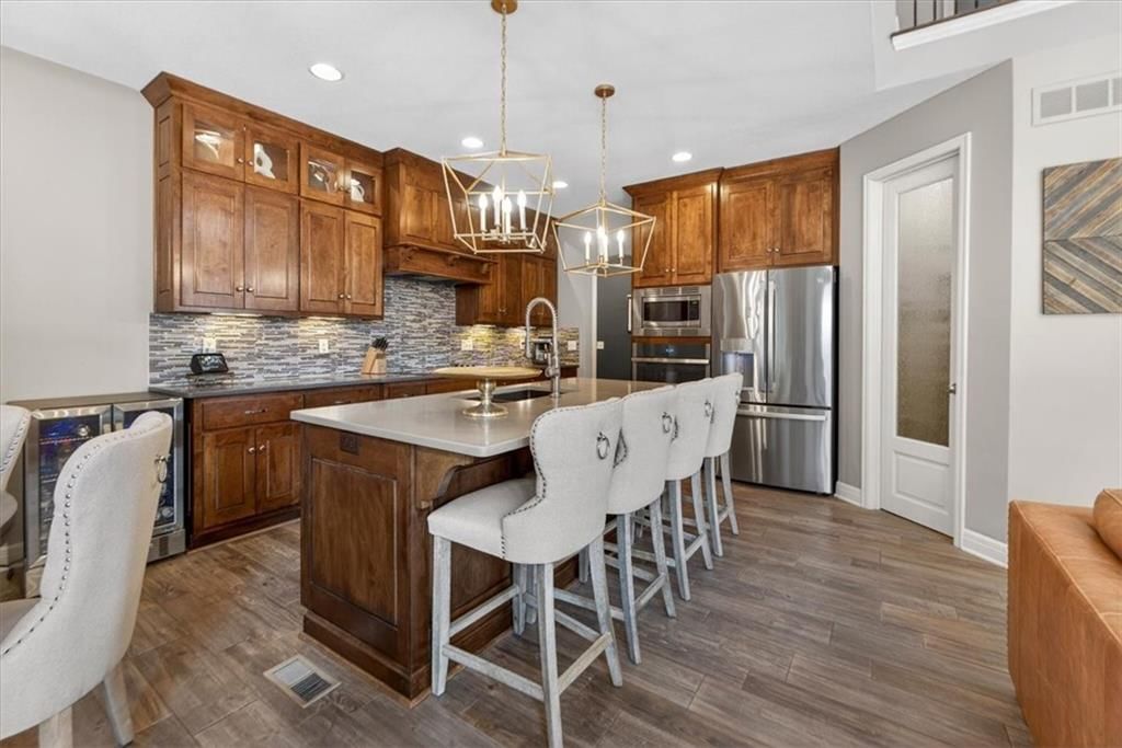 1301 NE TIMBERLINE Court — photo 20