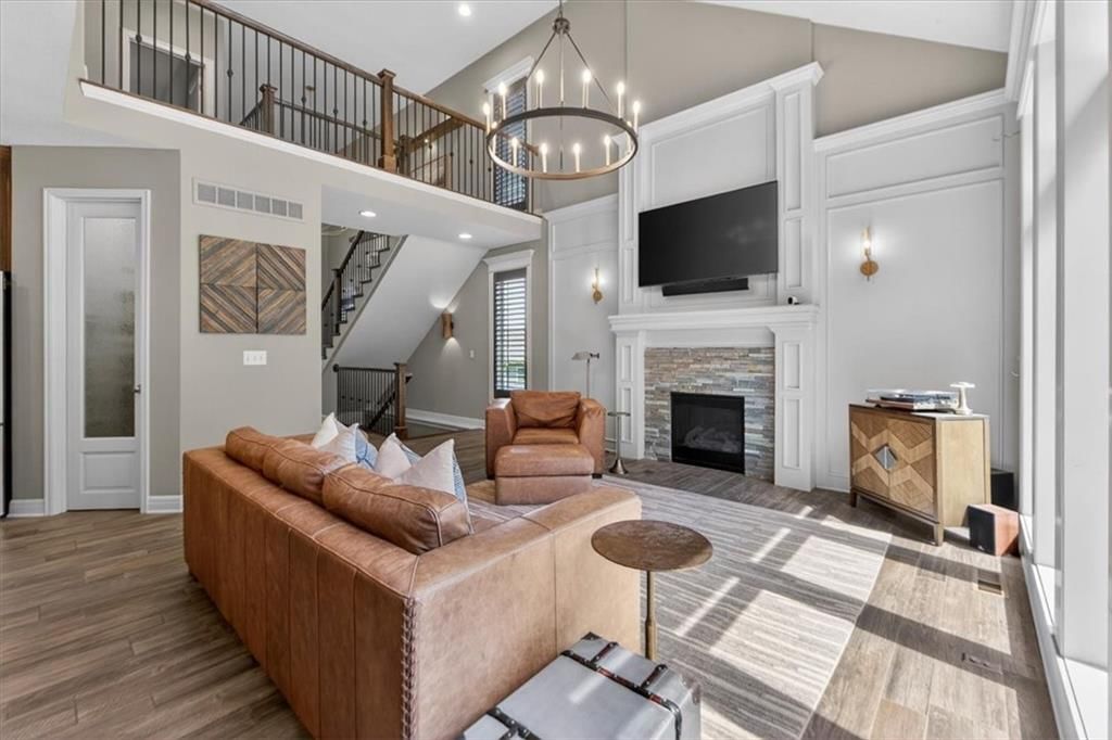 1301 NE TIMBERLINE Court — photo 31