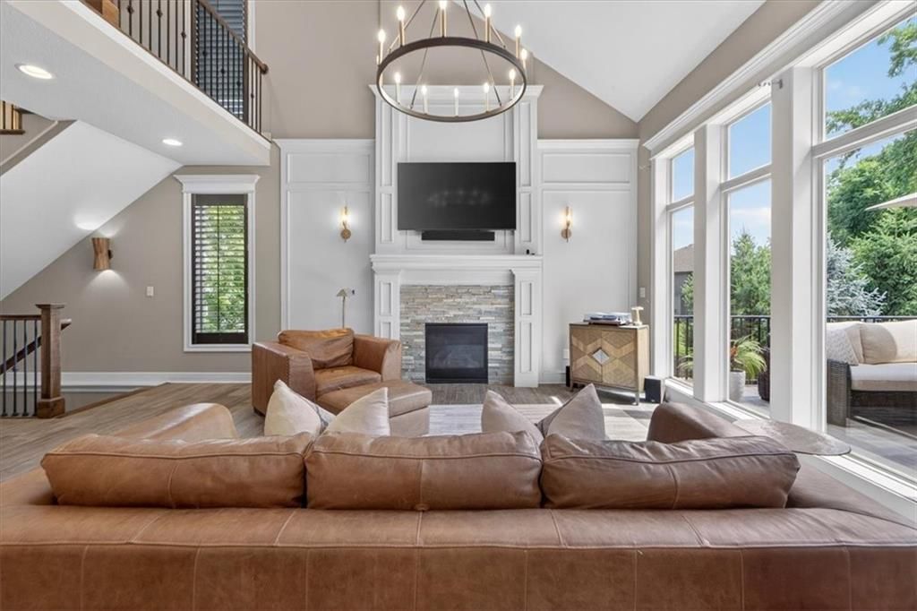 1301 NE TIMBERLINE Court — photo 36