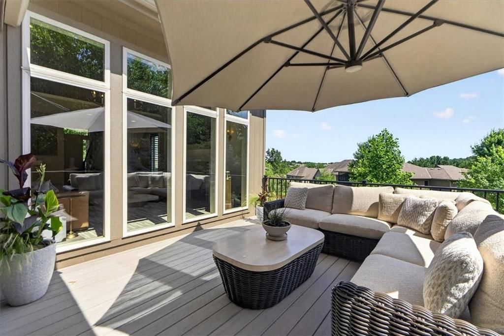 1301 NE TIMBERLINE Court — photo 44