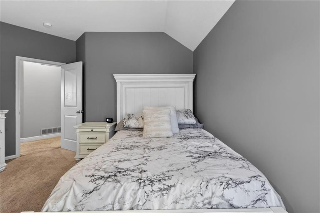 1301 NE TIMBERLINE Court — photo 80