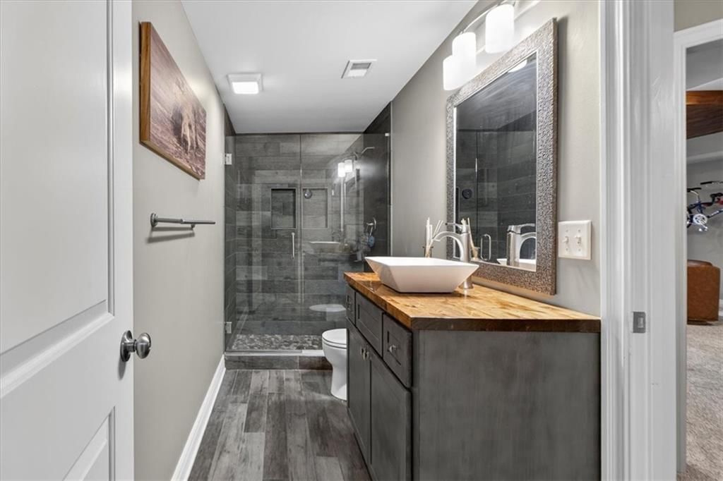 1301 NE TIMBERLINE Court — photo 98