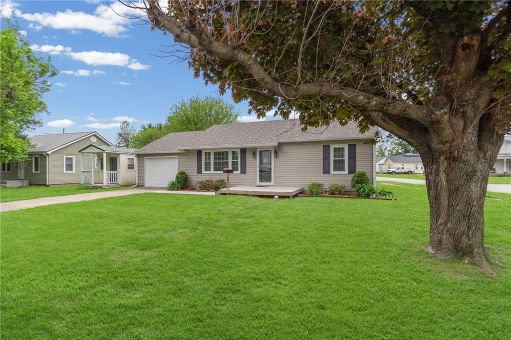 200 E 5th Street, Norborne