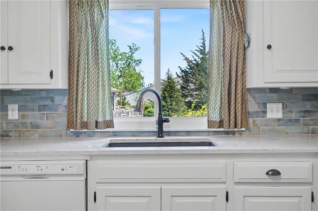 4217 Wimbledon Drive — photo 9