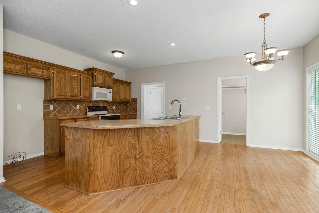 16056 S Stagecoach Drive — photo 12