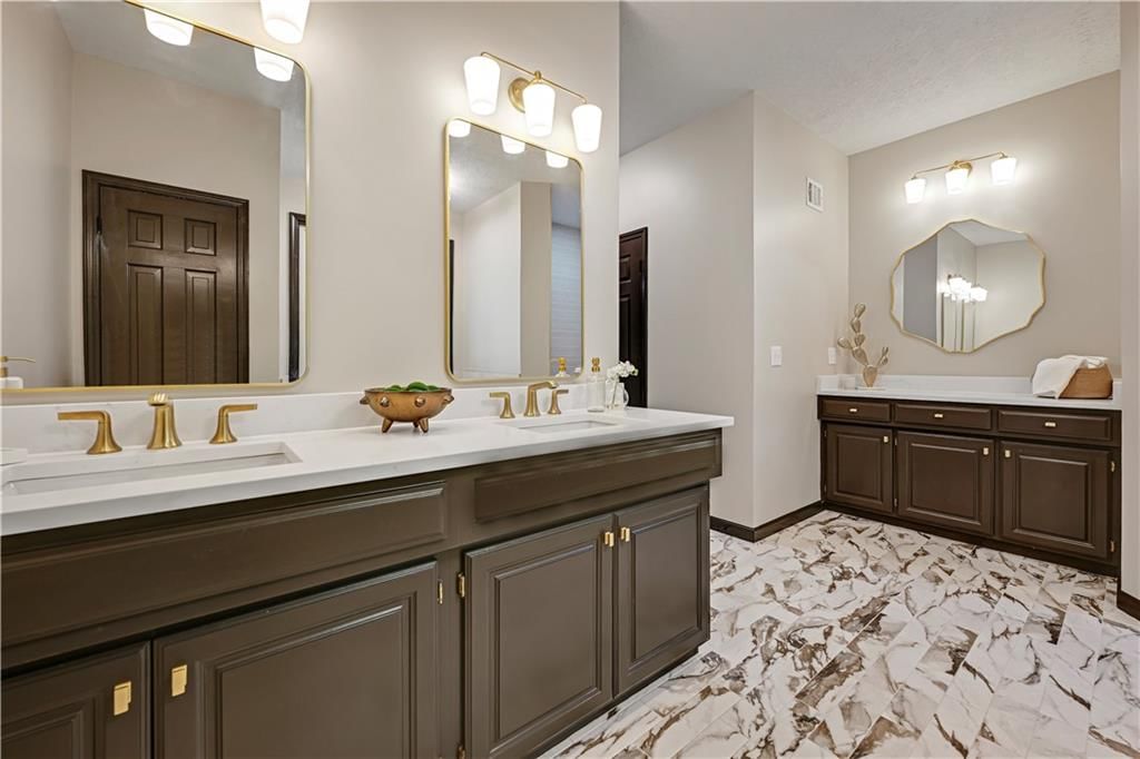 13037 Catalina Street — photo 27