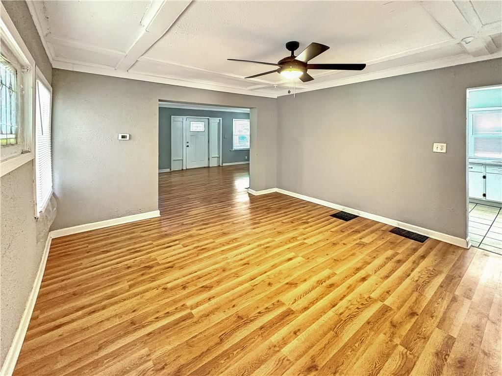 3719 Benton Boulevard — photo 8