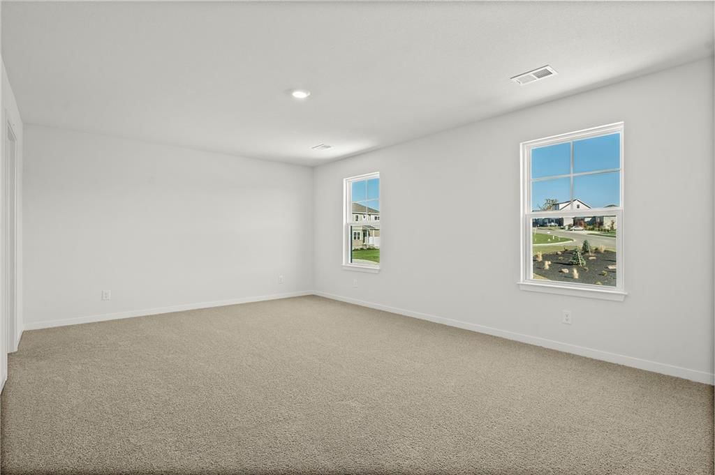 Photo 24 of 43 - 17813 Green Road, Gardner, KS 66030