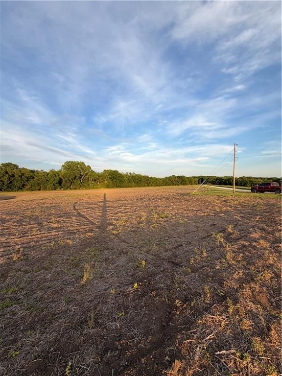 NE Irwin Road — photo 6
