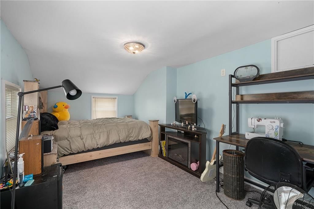 336 E Park Street — photo 17