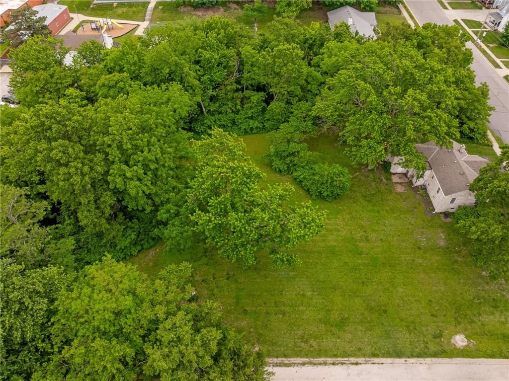 336 E Park Street — photo 30