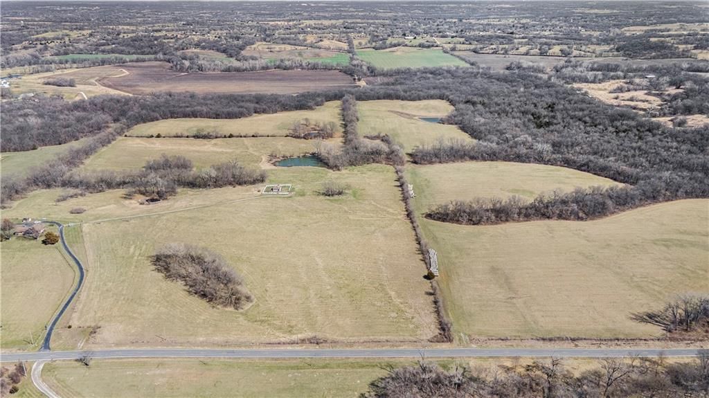18211 Plattsburg Road, Holt, MO